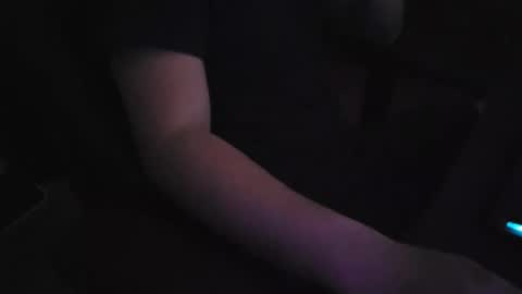 Snapshot of hunterrblood chatting on May 2026 09:09:02 PM Hunterr online show from May 2026 09:09:02 PM