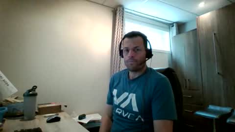 Snapshot of hurley7890 chatting on June 2026 03:29:01 PM hurley7890 online show from June 2026 03:29:01 PM