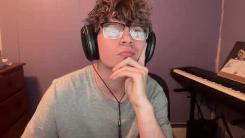 hushimhung online show from March 2026 11:08:01 PM