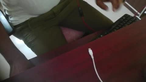 Snapshot of huxzizxhqnyx chatting on September 2025 06:08:02 PM CHAVI online show from September 2025 06:08:02 PM