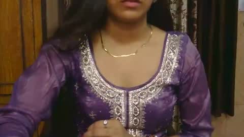 Snapshot of hy_siry chatting on May 2026 02:29:01 AM Siry online show from May 2026 02:29:01 AM