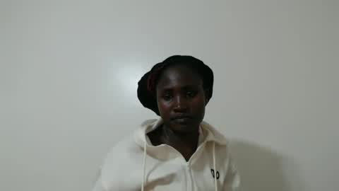 Snapshot of hyacinth_b chatting on March 2026 03:01:02 PM hyacinth_b online show from March 2026 03:01:02 PM