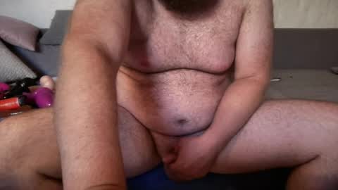 Snapshot of hybride8825 chatting on June 2026 10:20:01 AM hybride8825 online show from June 2026 10:20:01 AM
