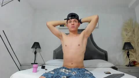 hydan_ online show from June 2026 10:10:02 PM