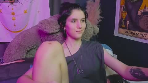 Hyeon Jin online show from January 2025 04:23:02 AM