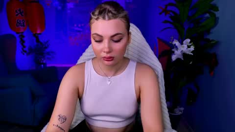 Snapshot of hyileyclark chatting on April 2026 09:52:01 AM hyileyclark online show from April 2026 09:52:01 AM