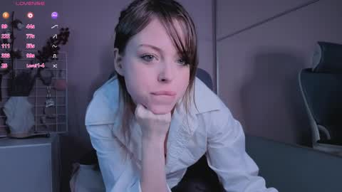 Miley. PVT open i have extra prices on nude show  online show from April 2026 05:40:02 PM