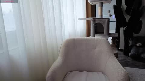 Emma Ava online show from February 2026 09:50:01 AM