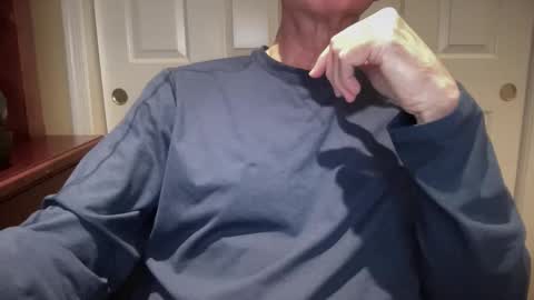 Snapshot of i8bgcq chatting on October 2025 01:23:02 PM The Talented Mr. DILFy online show from October 2025 01:23:02 PM