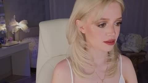 Joselle online show from March 2026 11:28:02 PM