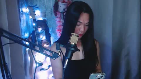 Kim online show from February 2026 06:57:02 PM