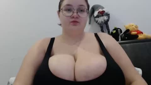 Dominika online show from December 2024 05:44:01 PM