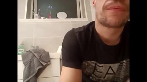 Sub male uk online show from March 2025 01:14:02 AM