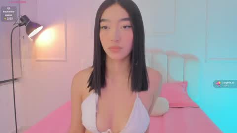 Snapshot of iam_milly_ chatting on May 2026 04:17:01 AM Milly online show from May 2026 04:17:01 AM