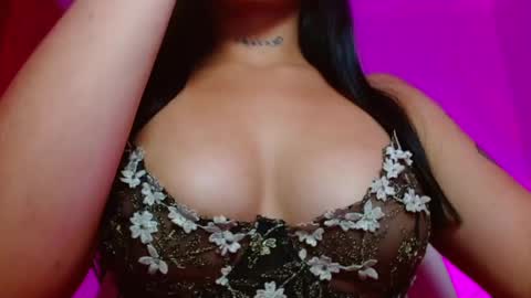 Salo  online show from March 2025 12:15:02 PM