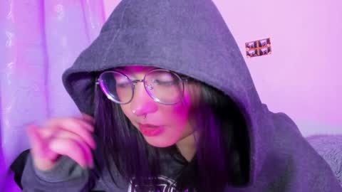 Snapshot of iam_zoechan chatting on December 2024 09:41:01 AM Zoe 3 online show from December 2024 09:41:01 AM