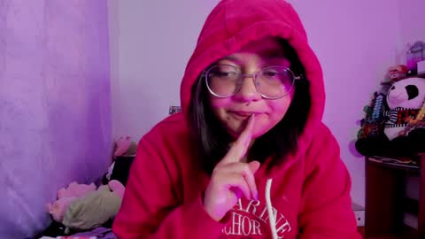 Snapshot of iam_zoechan chatting on December 2024 11:34:01 AM Zoe 3 online show from December 2024 11:34:01 AM