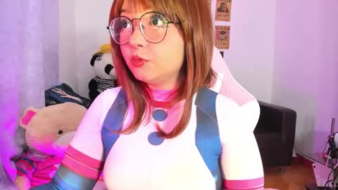 Snapshot of iam_zoechan chatting on September 2025 07:25:02 AM Zoe 3 online show from September 2025 07:25:02 AM