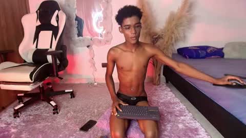 Snapshot of iamandrey_ chatting on July 2026 08:04:02 PM iamandrey_ online show from July 2026 08:04:02 PM