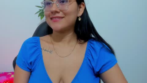 Snapshot of iamevaaa chatting on December 2024 12:57:02 AM Eva online show from December 2024 12:57:02 AM