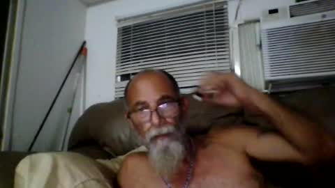 Snapshot of iamgoat_69 chatting on July 2026 01:19:02 AM Goat Lulu Elektra online show from July 2026 01:19:02 AM