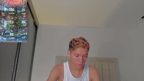 Snapshot of iamjulian_ chatting on December 2025 11:06:02 AM Juliiiiian online show from December 2025 11:06:02 AM