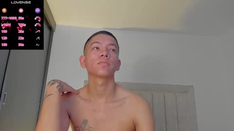 Snapshot of iamjulian_ chatting on January 2026 11:15:02 AM Juliiiiian online show from January 2026 11:15:02 AM