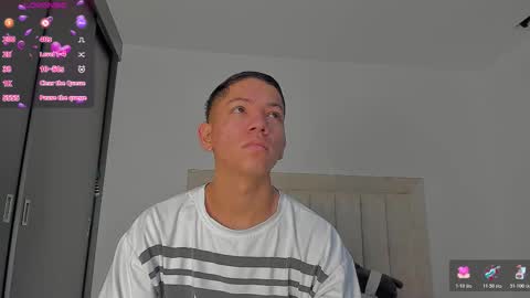 Snapshot of iamjulian_ chatting on February 2026 11:03:01 AM Juliiiiian online show from February 2026 11:03:01 AM