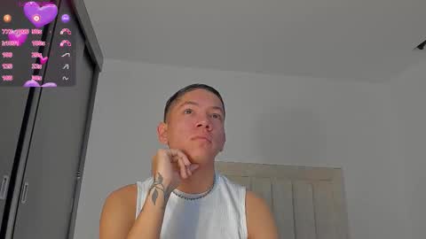 Snapshot of iamjulian_ chatting on February 2026 11:04:01 AM Juliiiiian online show from February 2026 11:04:01 AM