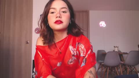 Snapshot of iamjulietaaa chatting on December 2024 10:05:01 PM Julieta online show from December 2024 10:05:01 PM