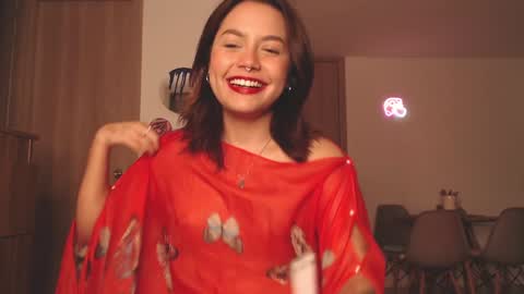 Snapshot of iamjulietaaa chatting on December 2024 01:07:02 AM Julieta online show from December 2024 01:07:02 AM