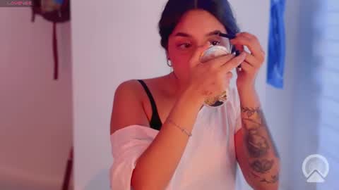 Snapshot of iamjulietaaa chatting on August 2026 05:26:02 PM Julieta online show from August 2026 05:26:02 PM