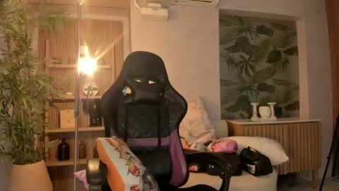 Snapshot of iamnayuta chatting on July 2026 08:00:02 PM Nayuta online show from July 2026 08:00:02 PM