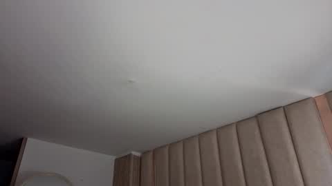 Nyxy online show from November 2025 11:01:02 AM