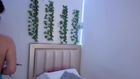 Nyxy online show from January 2026 01:05:02 PM