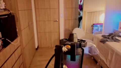 Snapshot of iamnyxy_ chatting on February 2026 11:07:01 AM Nyxy online show from February 2026 11:07:01 AM