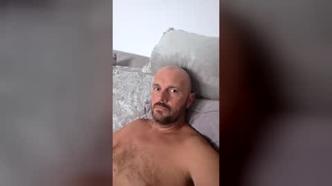 Snapshot of ian367 chatting on July 2026 10:02:02 PM ian367 online show from July 2026 10:02:02 PM