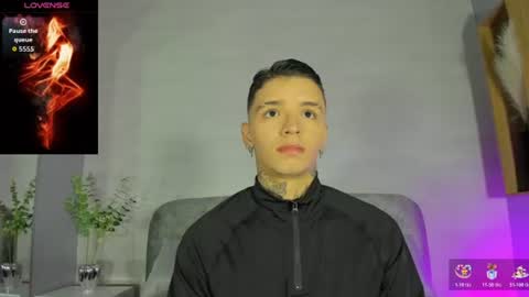 Snapshot of ian_castillo_ chatting on June 2026 11:12:02 AM IAN CASTILLO online show from June 2026 11:12:02 AM
