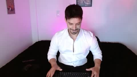 Ian Davis online show from November 2025 06:21:01 PM