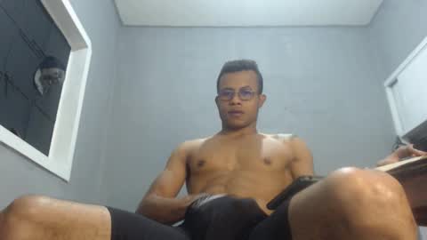 ian_tuner online show from December 2024 07:03:01 AM