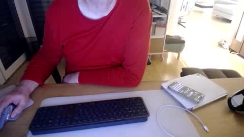 Snapshot of iandy12 chatting on February 2026 10:41:02 PM iandy12 online show from February 2026 10:41:02 PM