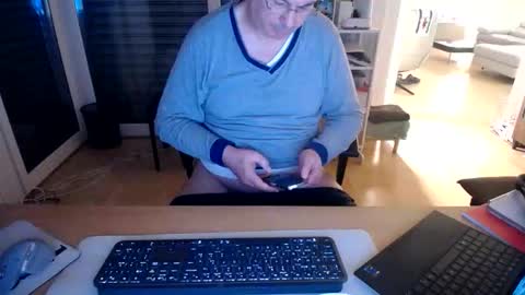 Snapshot of iandy12 chatting on March 2026 11:11:01 PM iandy12 online show from March 2026 11:11:01 PM