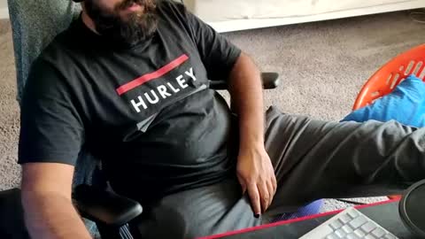 iBear0 online show from September 2025 08:43:02 PM