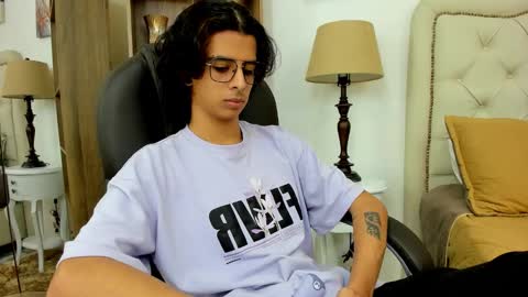 ibratxandy online show from January 2026 07:30:01 PM