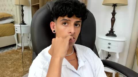 ibratxandy online show from March 2026 06:56:01 PM