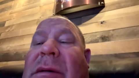 Snapshot of icanmakeyousquirt69 chatting on April 2026 06:38:02 AM icanmakeyousquirt69 online show from April 2026 06:38:02 AM