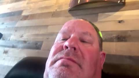 Snapshot of icanmakeyousquirt69 chatting on May 2026 07:41:02 PM icanmakeyousquirt69 online show from May 2026 07:41:02 PM