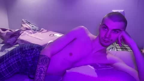 Snapshot of ice_raf chatting on February 2025 04:44:01 PM MAX online show from February 2025 04:44:01 PM