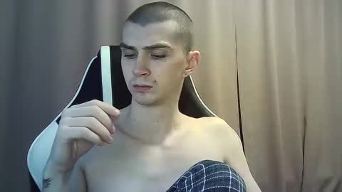 Snapshot of ice_raf chatting on February 2025 05:24:02 PM MAX online show from February 2025 05:24:02 PM