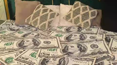 Snapshot of icedanielles chatting on April 2026 01:01:02 PM Danielle online show from April 2026 01:01:02 PM